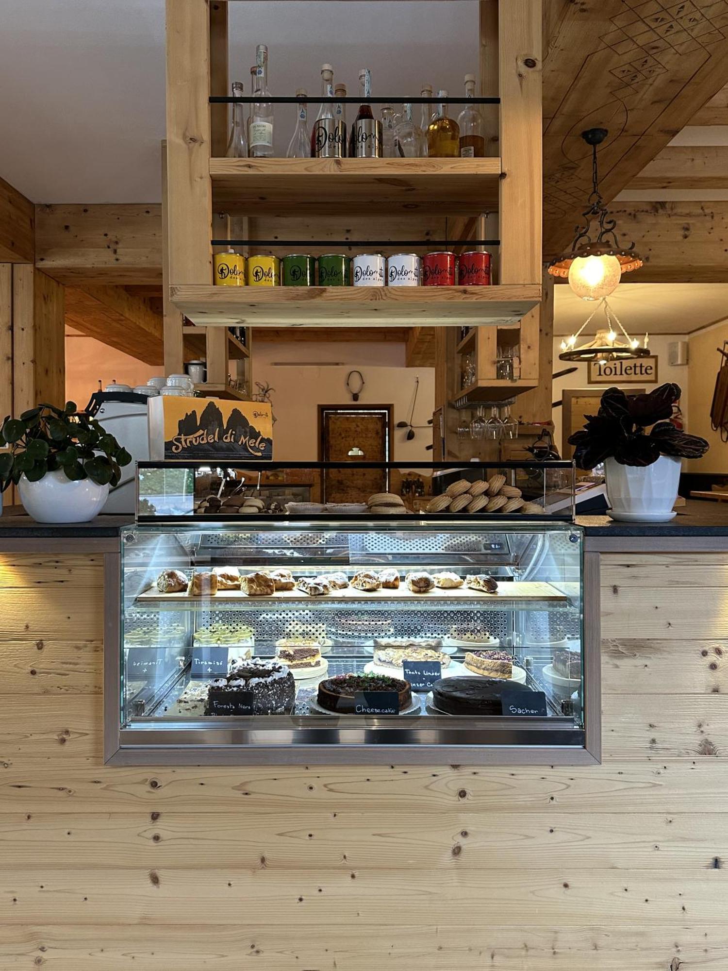 Hotel Dolomiti Des Alpes มีซูรีนา ภายนอก รูปภาพ